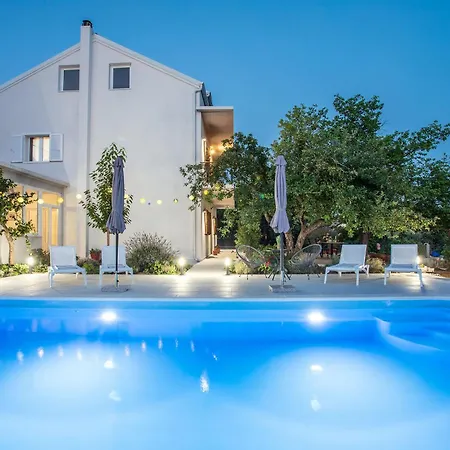 Knez Villa *