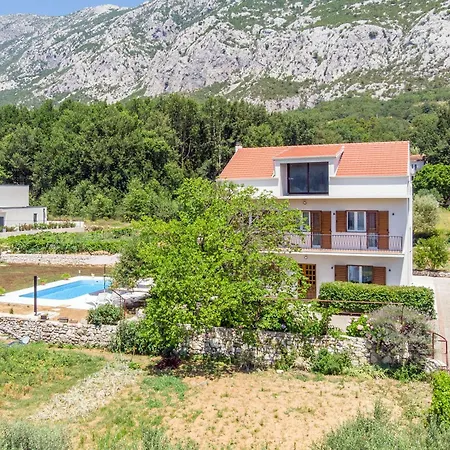 Villa Knez *